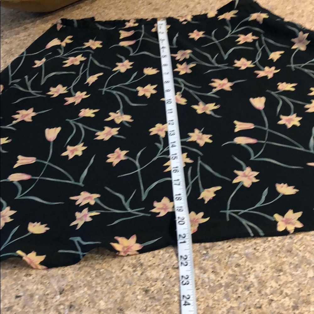 Laura Leigh LTD Floral Skirt Size M - Picture 5 of 13